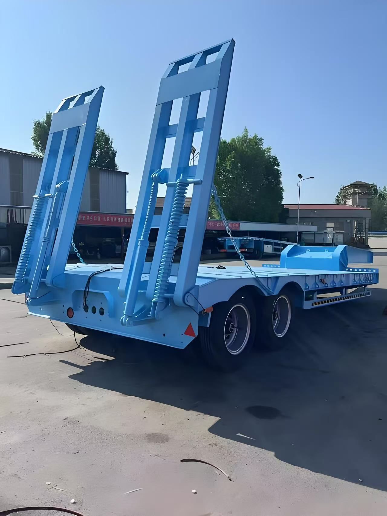 Lowbed equipment trailer export delivery angle